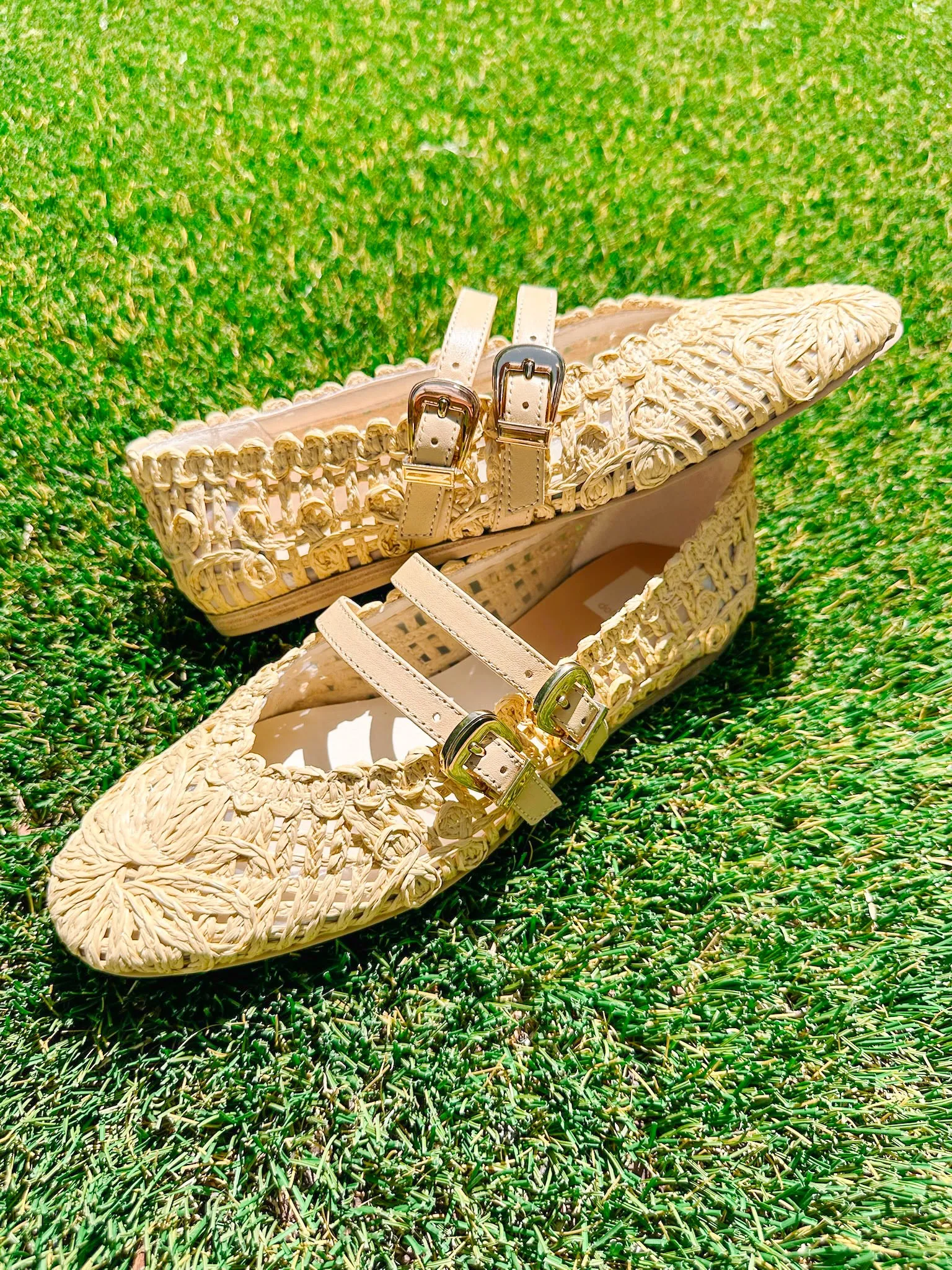 BAYLEE SUNFLOWER RAFFIA FLAT