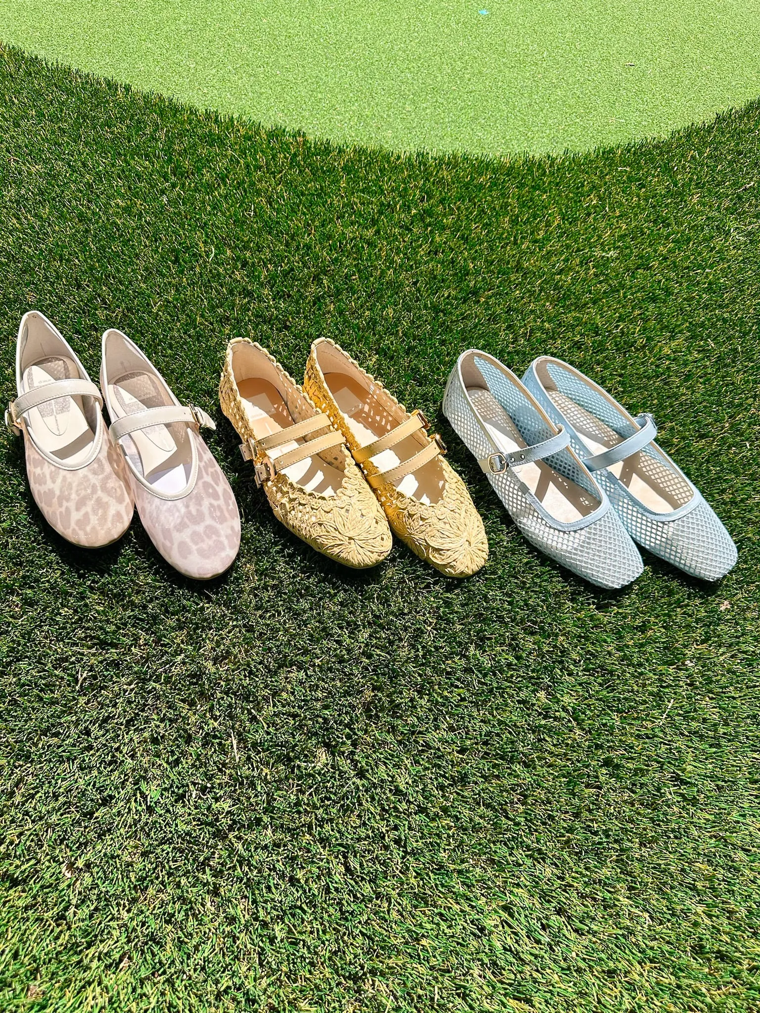 BAYLEE SUNFLOWER RAFFIA FLAT