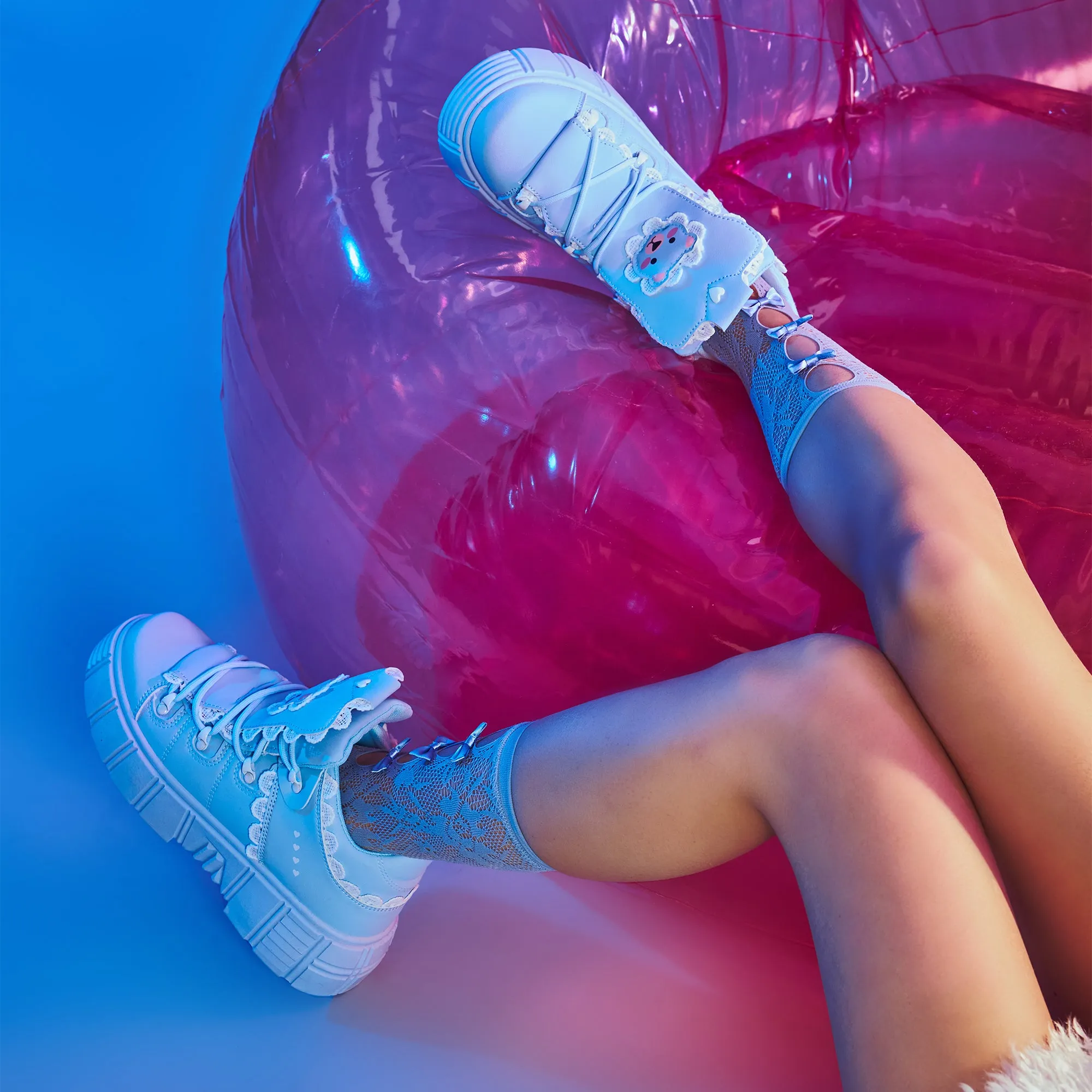 Fanciful Freddo Bear Ruffle Trainers - Baby Blue