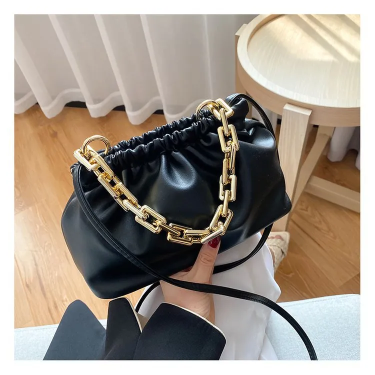 Gold Chains Dumpling Clip Purse Bag Women Cloud Underarm Shoulder Bag