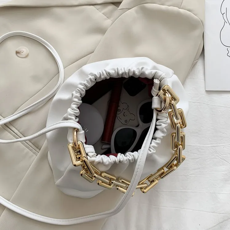 Gold Chains Dumpling Clip Purse Bag Women Cloud Underarm Shoulder Bag