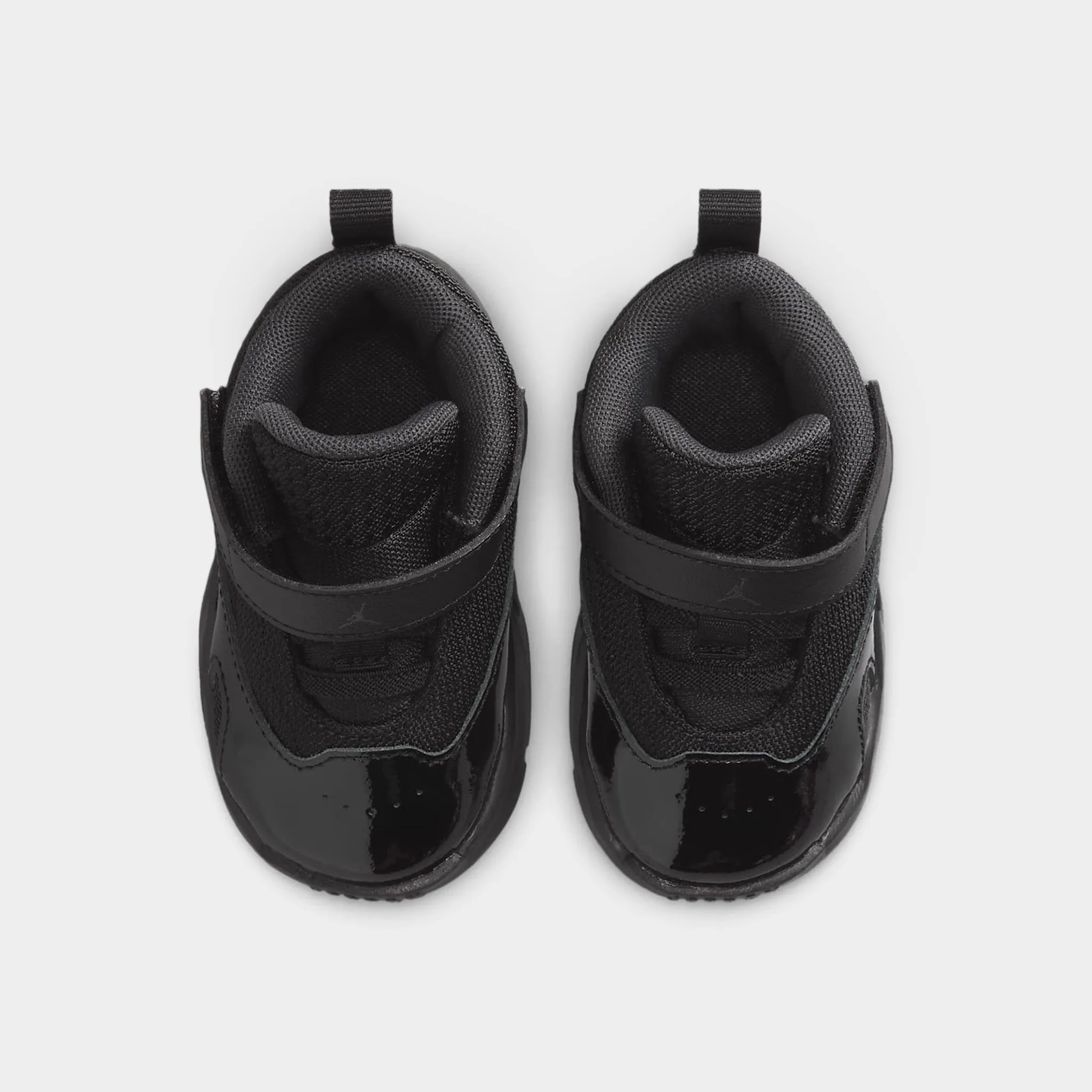 Jordan Max Aura 6 TD Black / Black
