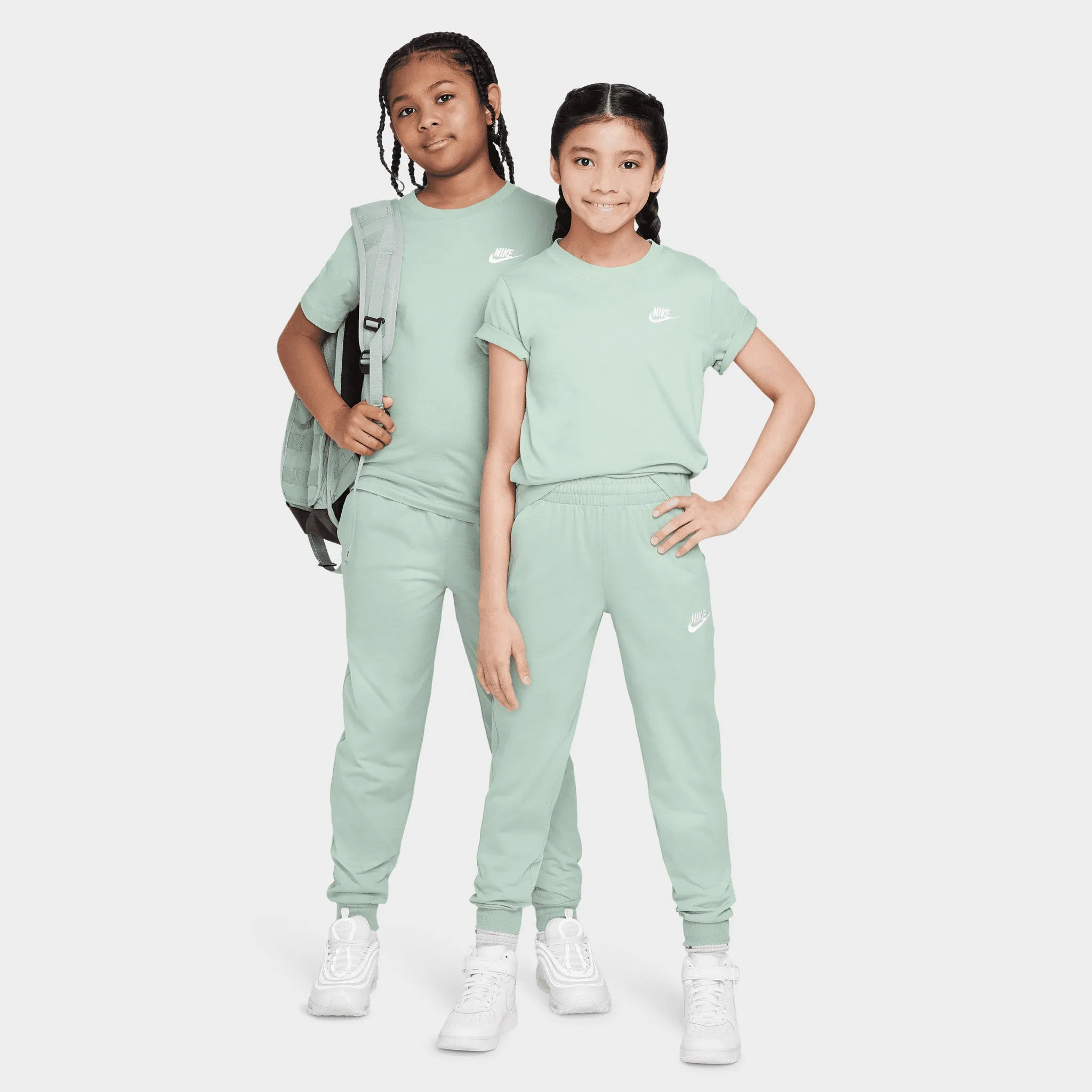 Nike Sportswear Juniors' T-Shirt / Steam