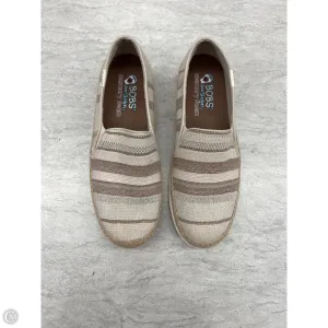 Shoes Flats By Bobs In Striped Pattern, Size: 7