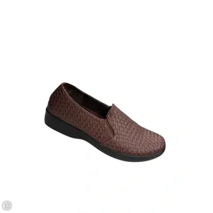 Shoes Flats By Easy Street In Brown, Size: 8