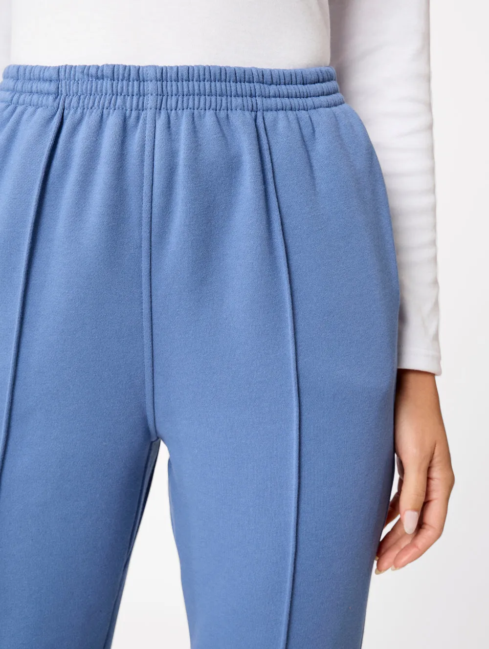 Snowy Mt Fleece Short Pant
