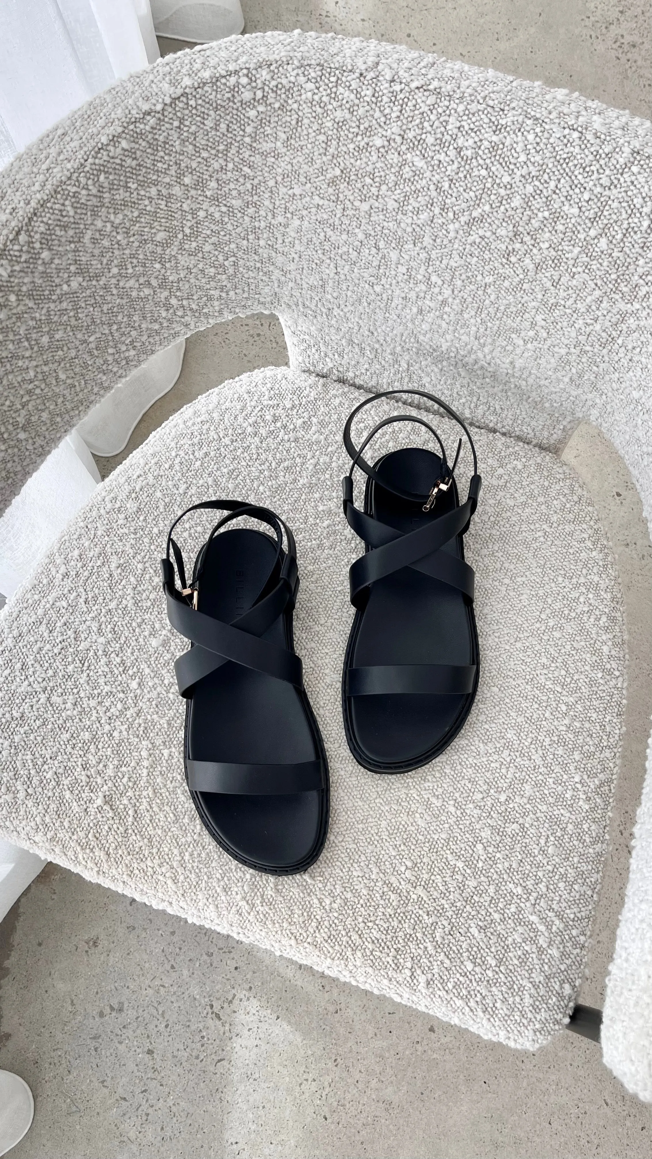 Zoelie Sandal - Black
