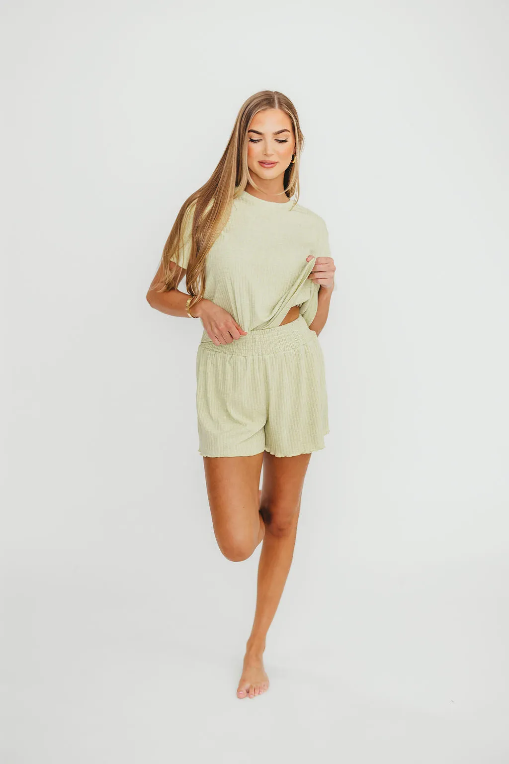 Zuri Ribbed Relaxed Shorts in Melon